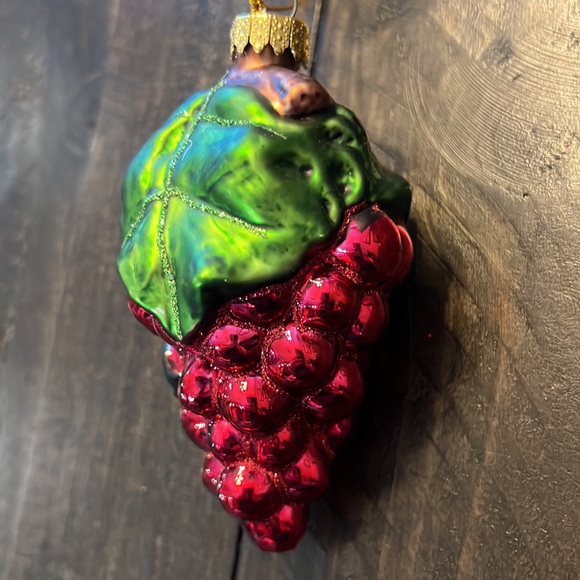 NWT - grape stem with leaf ornament from Macy’s - Picture 3 of 5